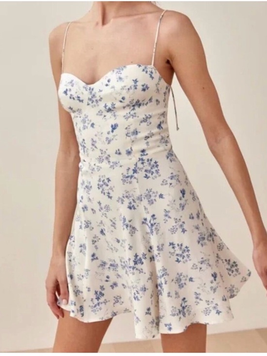 Reformation Dresses & Skirts - Reformation Floral Sweetheart Mini Sundress with Blue Print
